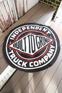 INDEPENDENT BTG SUMMIT RUG