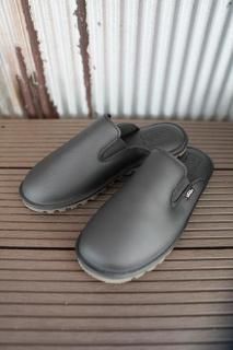 VANS Mte Mountain Mule Shoe in Blackout