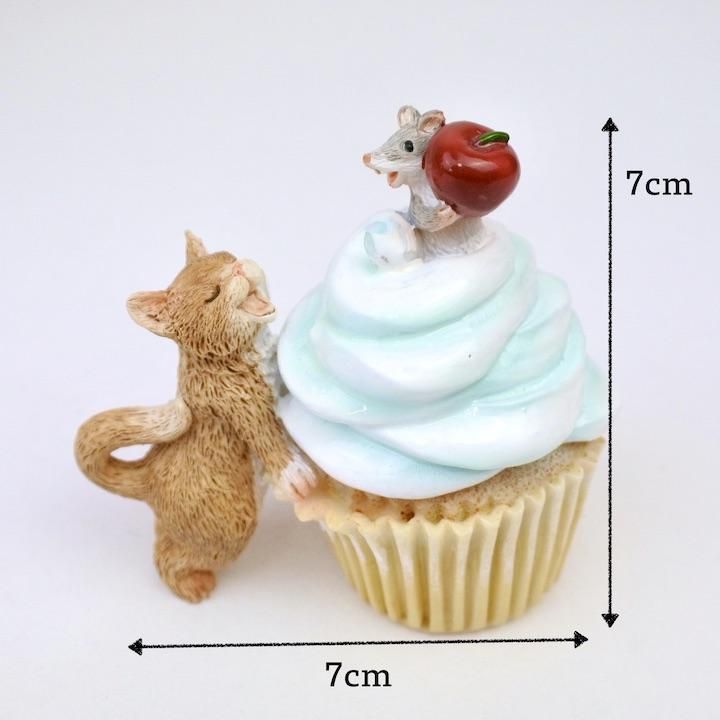 カップケーキとネコとネズミ ヤヤパプス