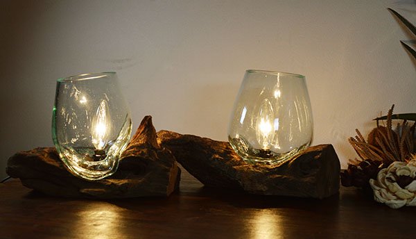 バリ島のガラスと古木のランプM