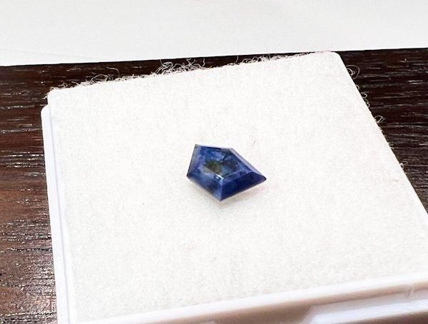 天然サファイア　1.404CT
