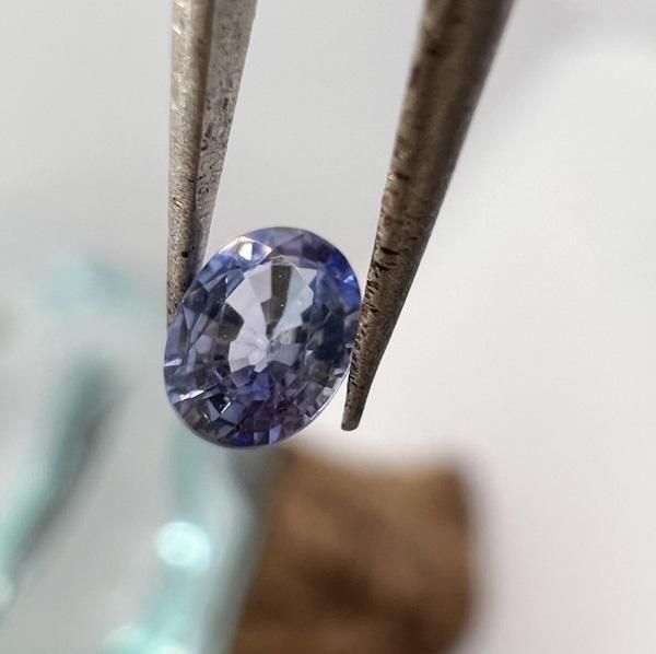 ブルーサファイア　オーバル　4mm×3mm　P8488010827 