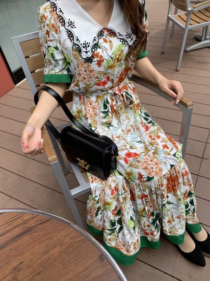 昭和レトロ花柄刺繍襟ロングワンピース腰紐付き上品デザインネイビーp1