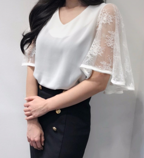 選ぶなら レースフレアスリーブトップス TOPCHIC - トップス