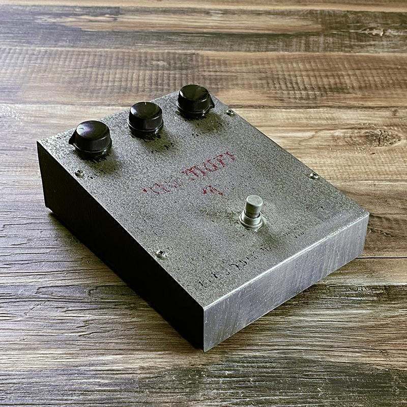 Electro Harmonix Big Muff /ポットデイト1980年 ヴィンテージ］Electro-Harmonix / 1980年製 Deluxe Big Muff Pi