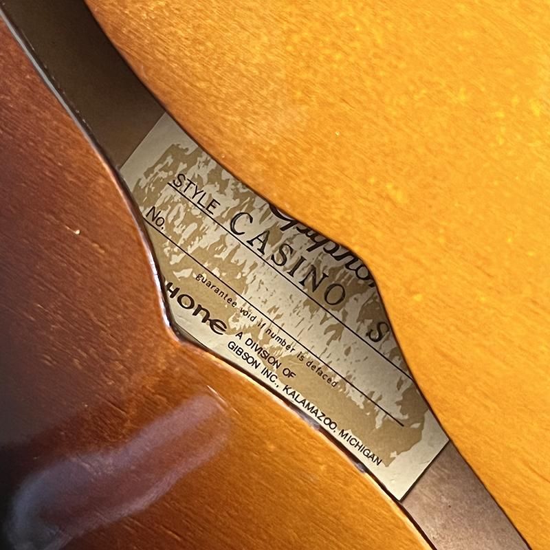 ヴィンテージ］Epiphone / 1985年製 Casino Sunburst 
