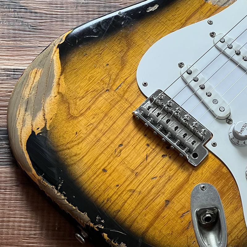 中古］Fender Japan / 1982年製 JV Neck Stratocaster Sunburst