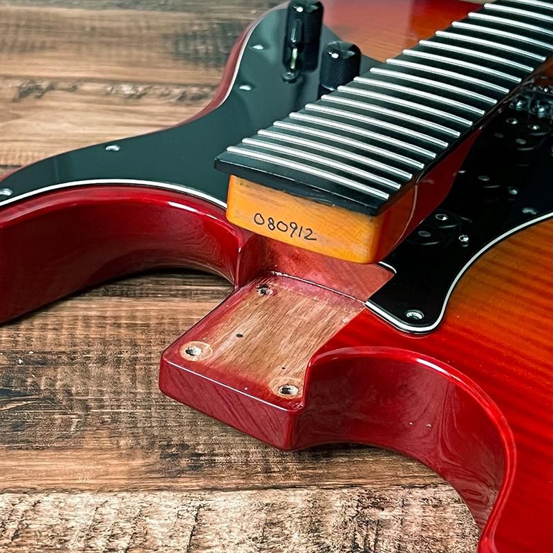 ギター meron 中古］Marchione / Vintage Tremolo Drop Top HSH Cherry