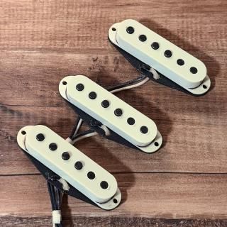 Fender - Vintage-Style by MG Co., Ltd. - ヴィンテージ・スタイル Fender - Vintage-Style by MG Co., Ltd. - ヴィンテージ・スタイル
