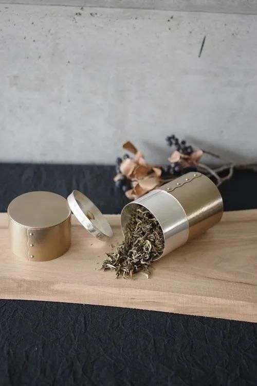 【廃盤・希少！】ビンテージカトラリー4本♪新品★匿名配送♪ Amazon.co.jp: ステンレススチールケーキの形をしたスプーン