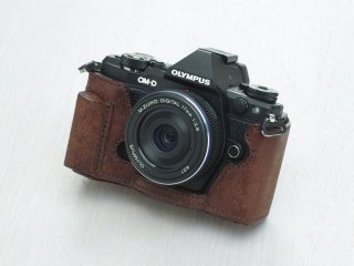 OM-D E-M5 Mark II ܥǥ