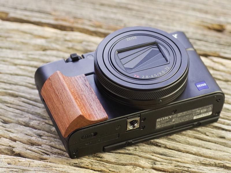 RX100シリーズ用ウッドグリップ RX100シリーズ用ウッドグリップ