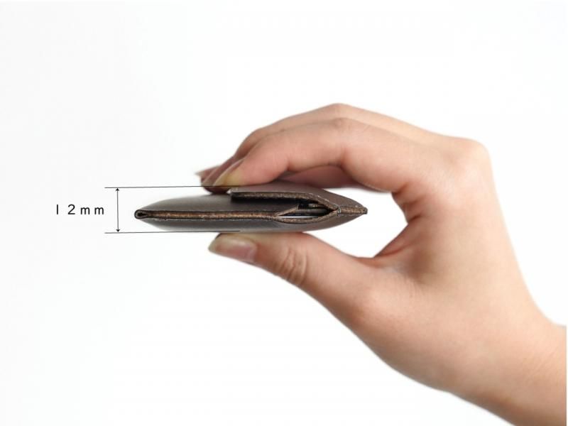 薄さ12mm欲しい鍵だけ取り出せるキーケース「シリンガ」