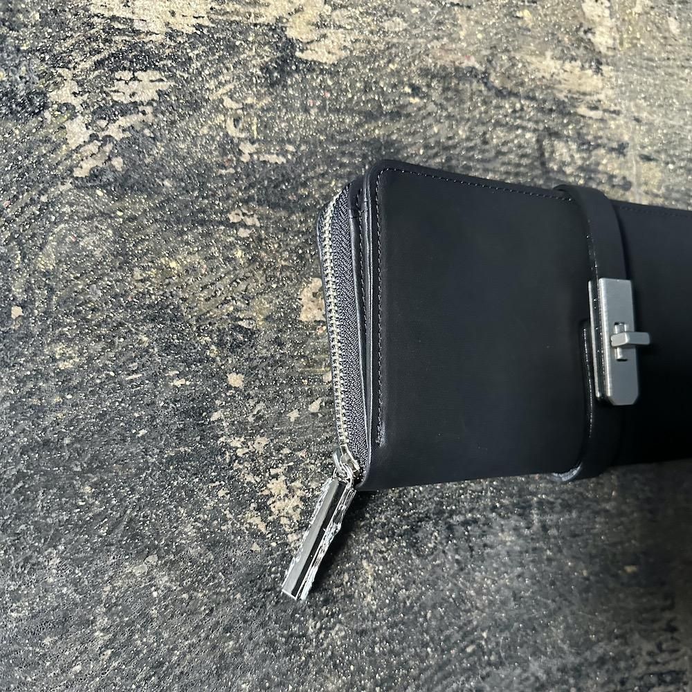 round long wallet - M.U.L. round long wallet - M.U.L.