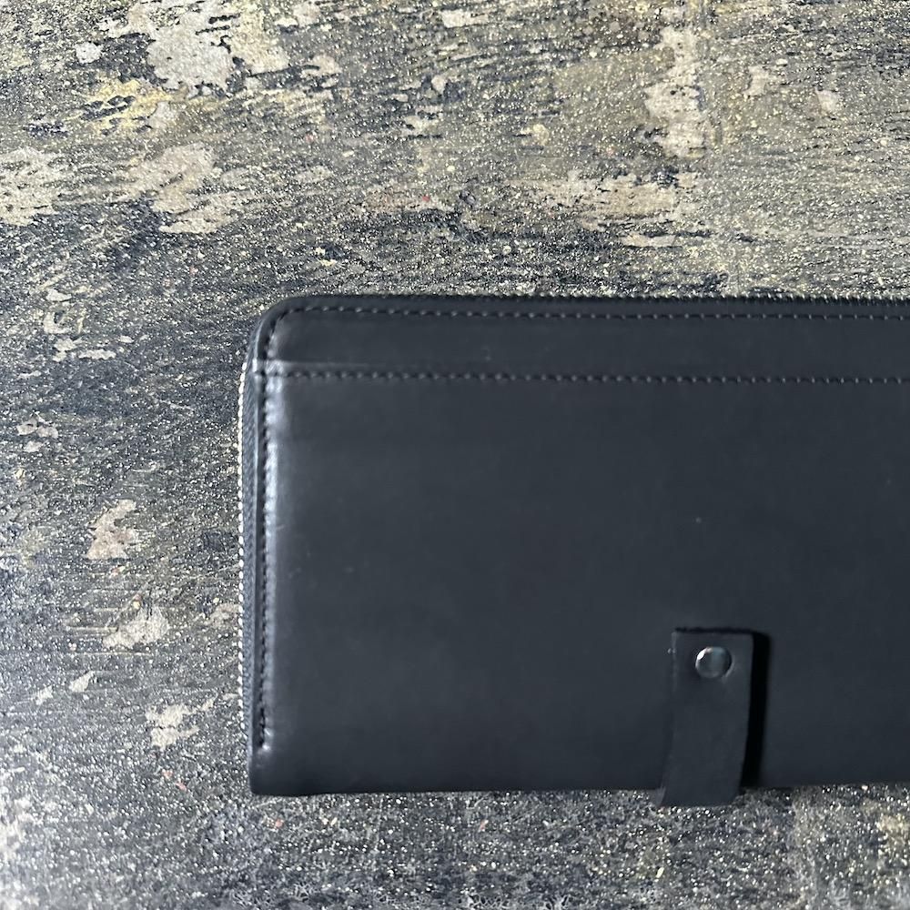round long wallet - M.U.L. round long wallet - M.U.L.
