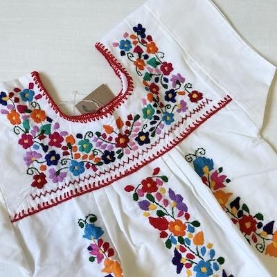 ☆メキシコ☆民族衣装　刺繍ブラウス　半袖チュニック　Mexico工芸品コットン 新品】メキシコ刺繍 トップス チュニック ブラウス Sサイズ