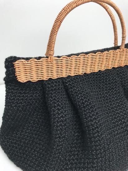 持ち手ラタンの麻紐トート【タック】無地/黒❘ラタンを使った