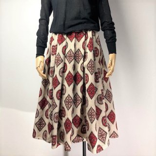 着物リメイク】ギャザースカート/ベージュ地に赤黒サーモンピンク抽象