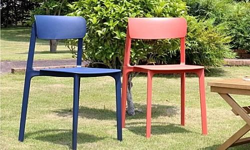 եChair 04
