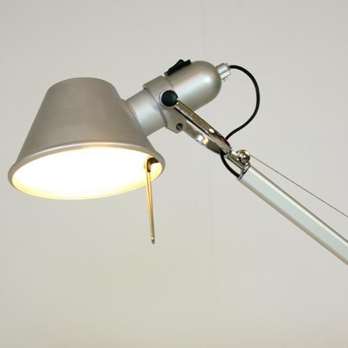 トロメオ フロアライト ミケーレ・デ・ルッキ トロメオランプ フロアライト トロメオ フロア シルバー│名作デザイナーズ家具のインテリアショップ