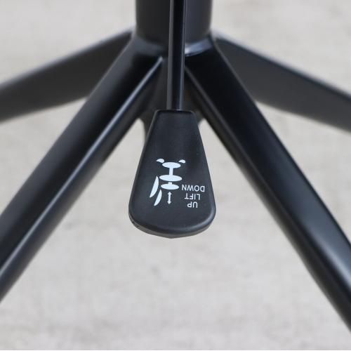 ノア 昇降チェア ブラック | チェア - デザイナーズ家具・デザイナーズ