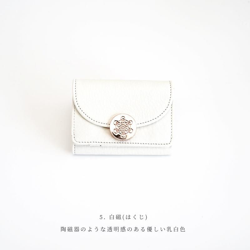 ANTEPRIMA パンダデザイン 三つ折り財布 ホワイト Lunetta. 三