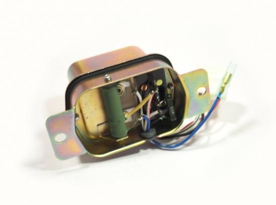 ベレット】ボルテージレギュレーター｜旧車・希少パーツの