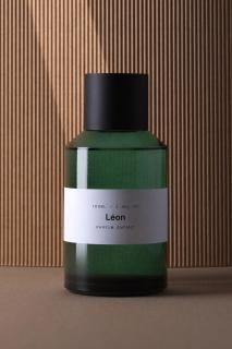 EAU DE COLOGNE - Leon - 100ml<img class='new_mark_img2' src='https://img.shop-pro.jp/img/new/icons1.gif' style='border:none;display:inline;margin:0px;padding:0px;width:auto;' />