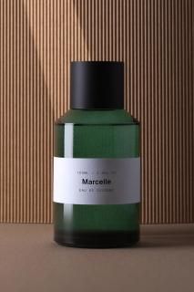 EAU DE COLOGNE - Marcelle - 100ml<img class='new_mark_img2' src='https://img.shop-pro.jp/img/new/icons1.gif' style='border:none;display:inline;margin:0px;padding:0px;width:auto;' />