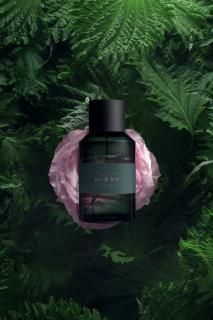 MARIE JEANNE - EAU DE PARFUMS - Rose Shiso<img class='new_mark_img2' src='https://img.shop-pro.jp/img/new/icons1.gif' style='border:none;display:inline;margin:0px;padding:0px;width:auto;' />