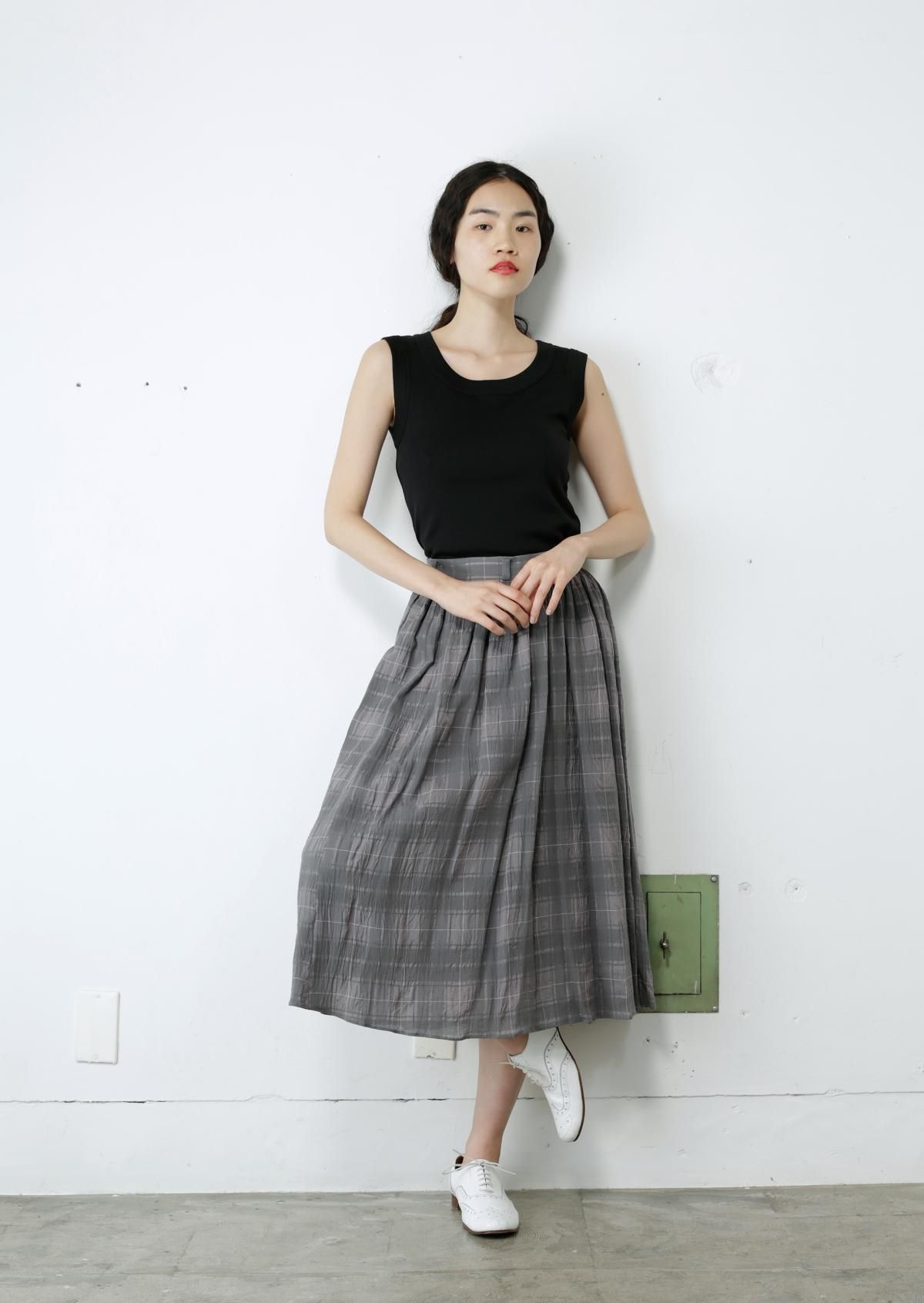 【N°21】シルクミディスカート ブラック サテン ミディスカート 50TH ANNIVERSARY - ブラック | ZARA