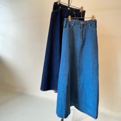 SELECT denim flare skirt<img class='new_mark_img2' src='https://img.shop-pro.jp/img/new/icons16.gif' style='border:none;display:inline;margin:0px;padding:0px;width:auto;' />
