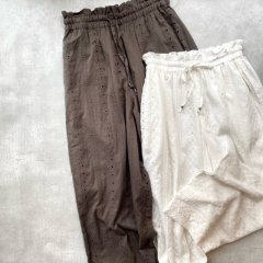 SELECT lace easy pants<img class='new_mark_img2' src='https://img.shop-pro.jp/img/new/icons16.gif' style='border:none;display:inline;margin:0px;padding:0px;width:auto;' />