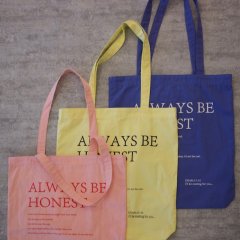 SELECT lettering color tote bag