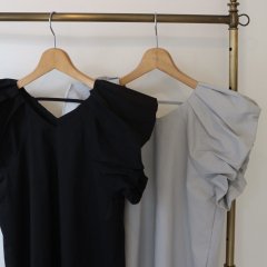 SELECT french puff sleeve tops 
