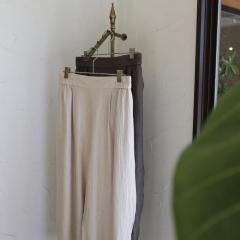 SELECT shiny morocco pants