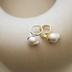 anuke Baroque Pearl Ring
