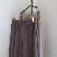 SELECT suede wide pants