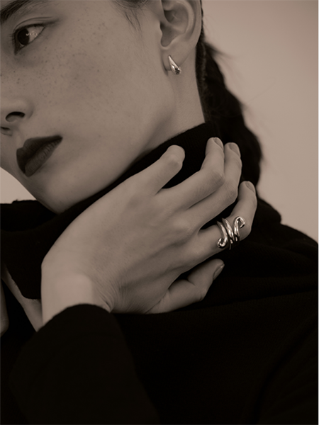 R.ALAGAN/ララガン】TINY TINY PUFFY HOOPS | eyeshow.fr