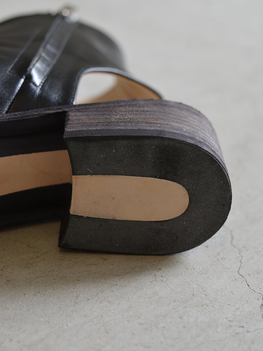 PETROSOLAUM Side Zip Boots Sandal（Black）