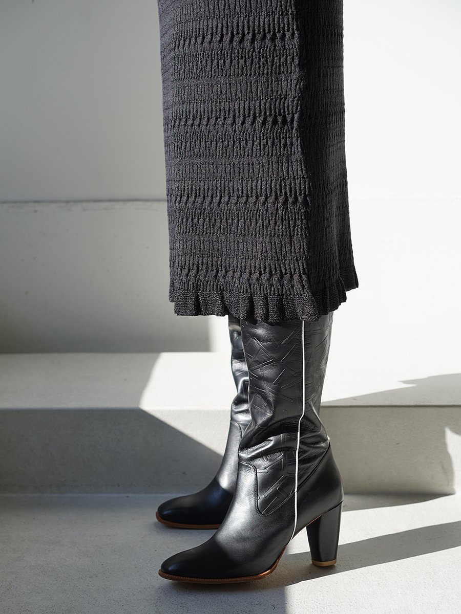 MameKurogouchi  Geometric Ribbed Knitted Dress / black