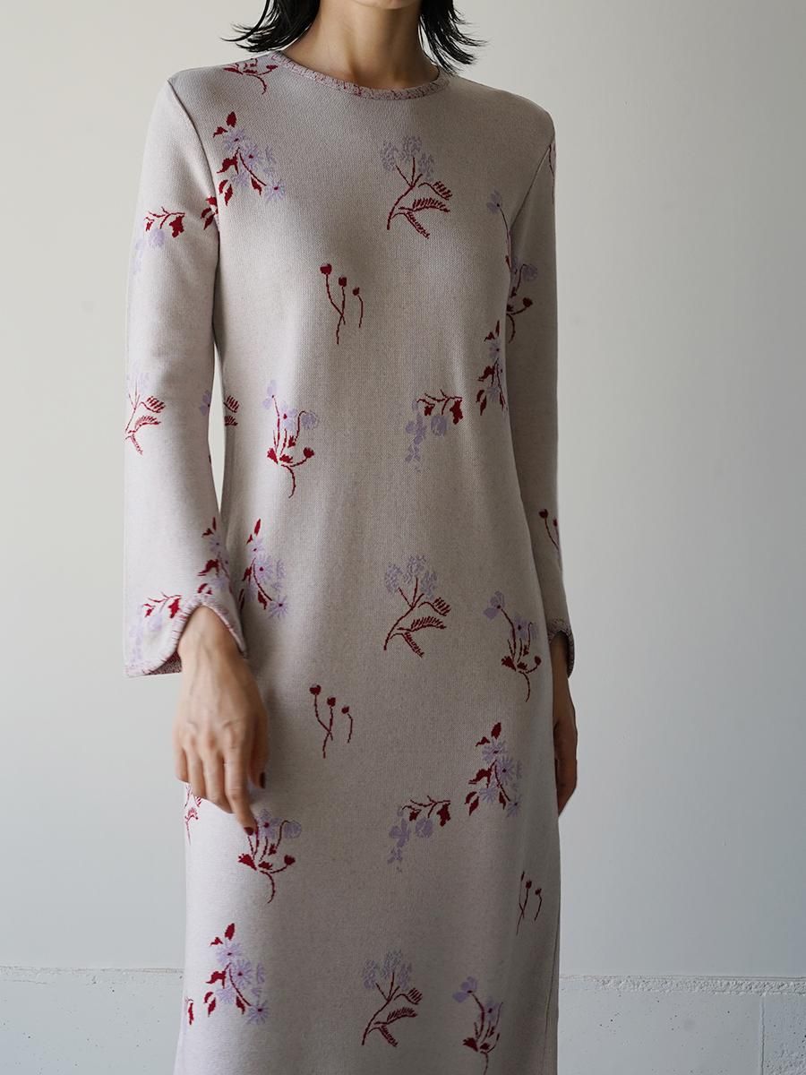 マメクロゴウチ/Floral Jacquard Knitted Dress