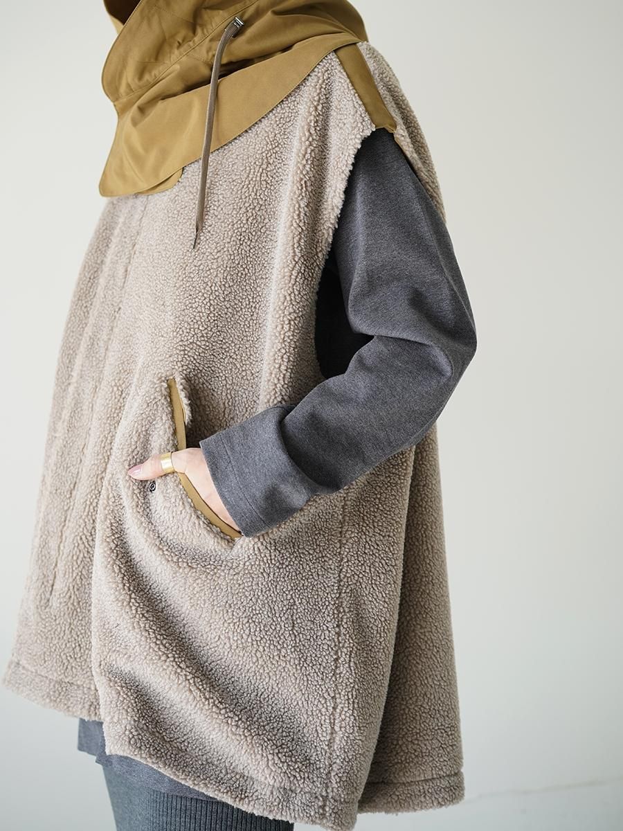 VACHEMENT Boa × Recycle Taffeta Mods Vest - Altamira