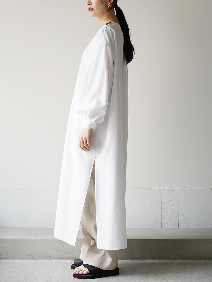THE RERACS スタンドカラーバックジップスリーブレスドレス THE RERACSスタンドカラーバックジップノースリーブ