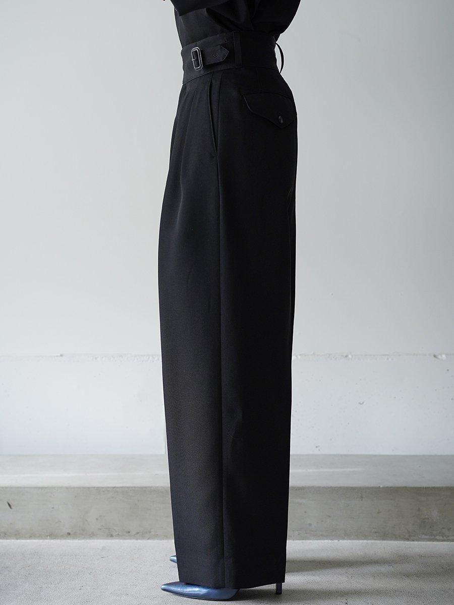 希少　THE RERACS THE GURKHA 44 グルカスラックス THE RERACS for 1LDK®︎ “THE GURKHA” - 1LDK apartments.