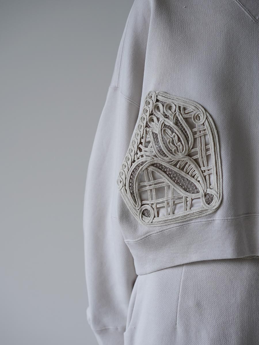 Mame Kurogouchi Cording Embroidery Cropped Sweatshirt - Altamira Mame Kurogouchi Cording Embroidery Cropped Sweatshirt - Altamira