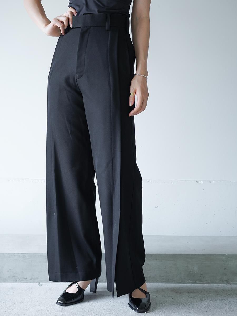 UJOH Smoking Cloth Front Slit Flare Pants