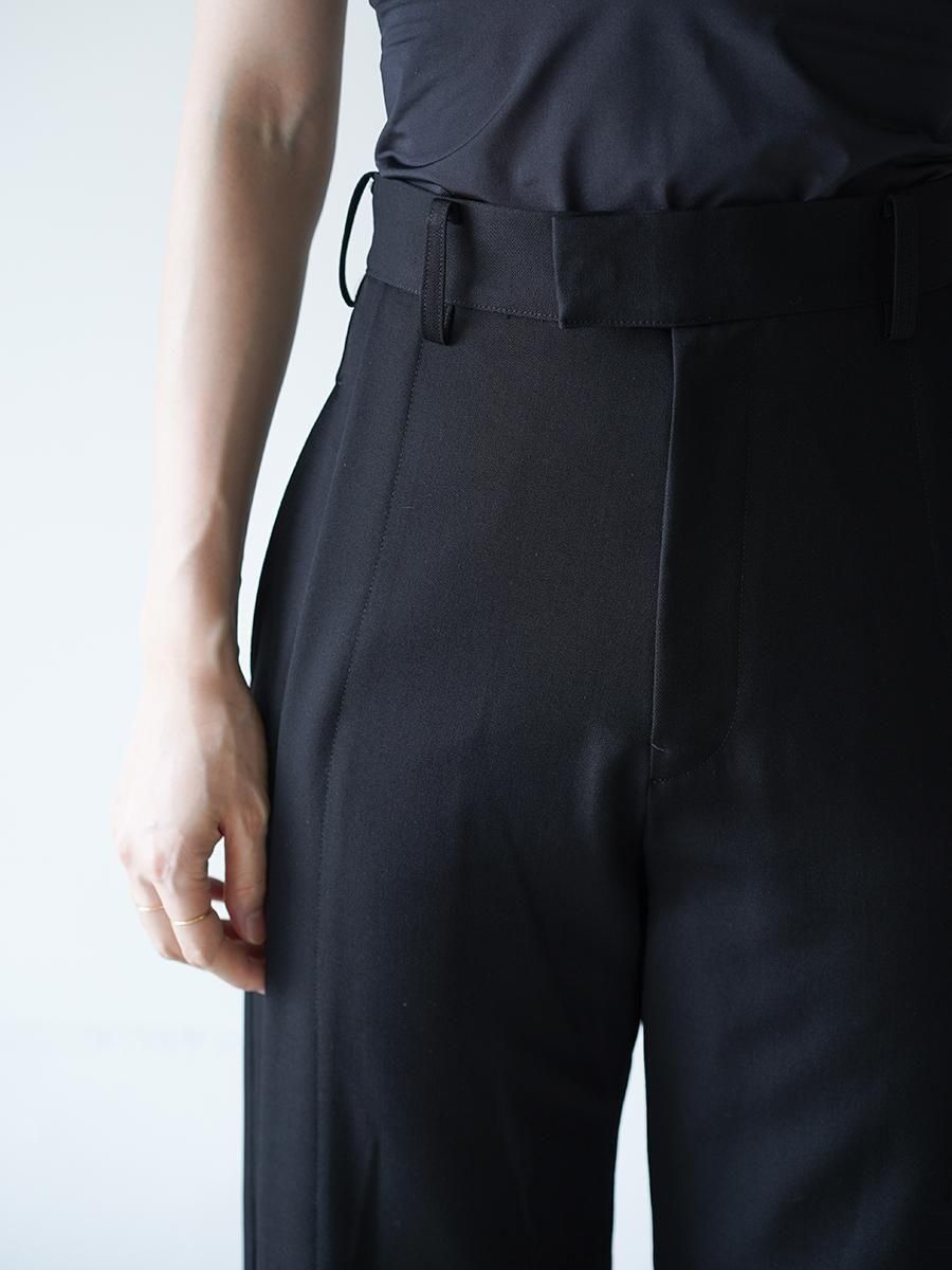 UJOH Smoking Cloth Front Slit Flare Pants