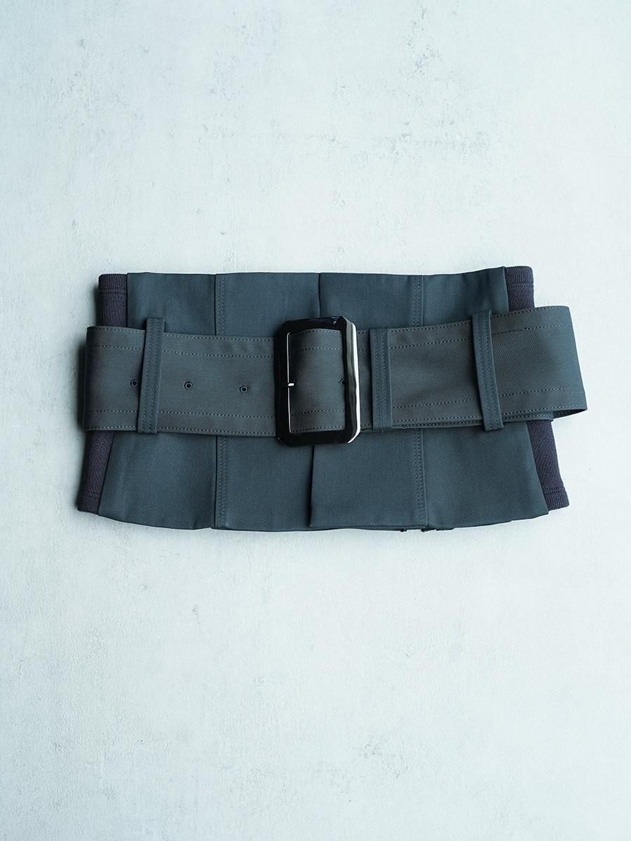UJOH Wool Gabardine Paper Finish Wide Belt