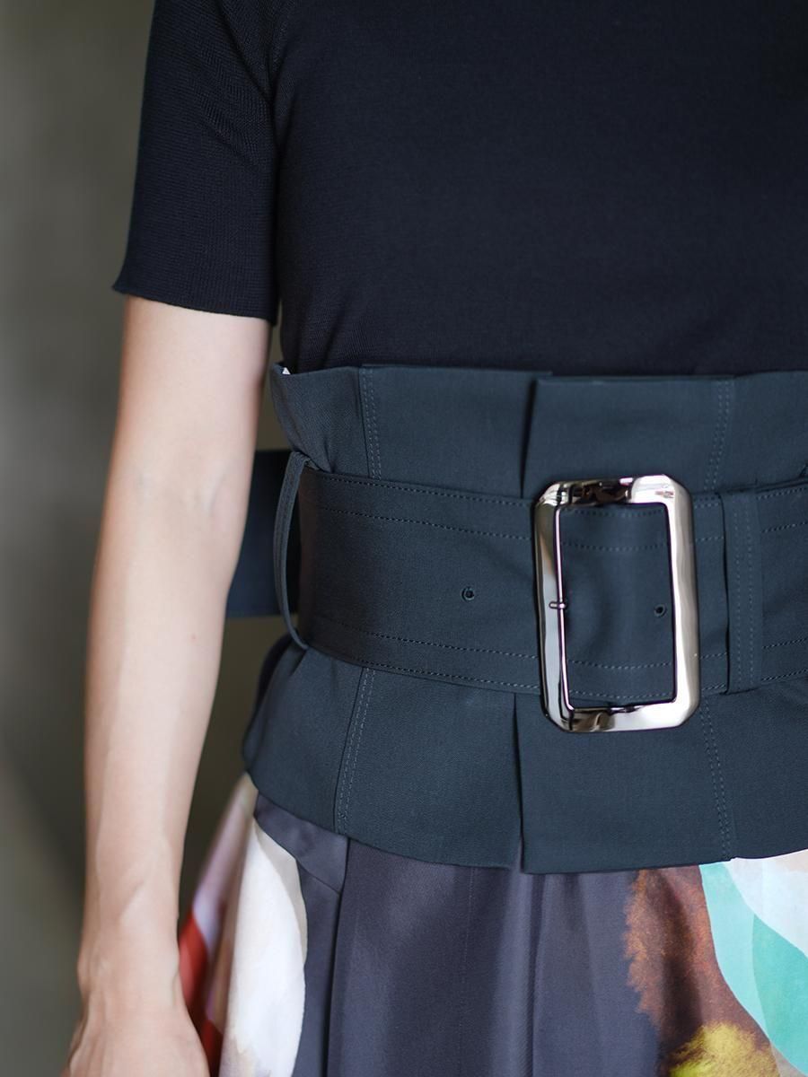 UJOH Wool Gabardine Paper Finish Wide Belt